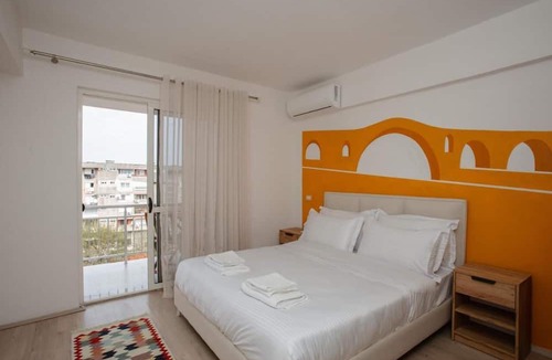 Shkoder Apartment | Charming 2-bedroom apartment with WiFi, AC in wonderful Shkodër