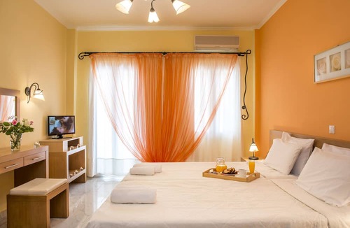 Poros House | Kostis Villas