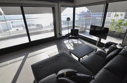 Ladadika Apartment | Nero Luxury Flat by Zennova