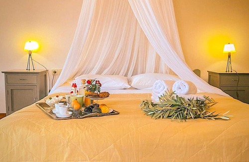 Papa Nero Apartment | Beachfront Pelion Getaway - Cozy Summer Oasis