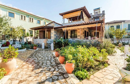 Lefktron House | Mani s Garden Paradise - Elia Secluded Retreat