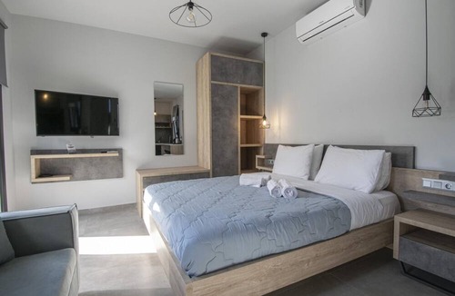 Nea Iraklia Apartment | Theasea Luxury Suites- Bungalow 2