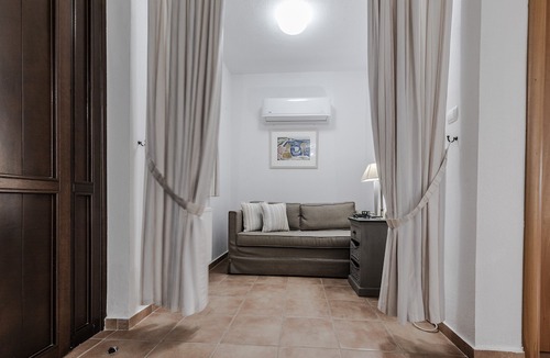 Koropi Villa | Villa 10 Elies