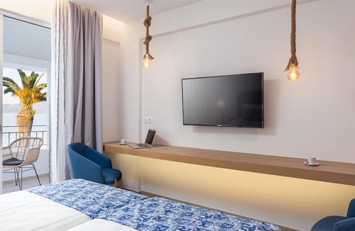 Kavos Hotel | Sirocco Hotel