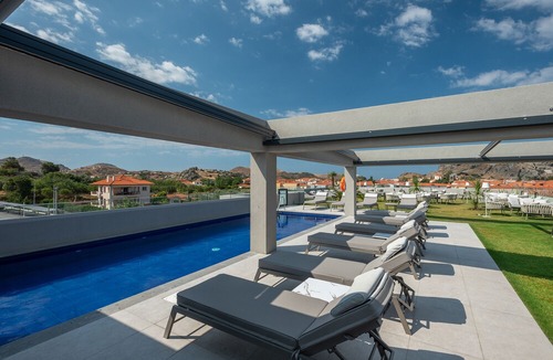 Myrina Hotel | Grand Patelli