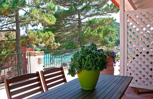 Lakones Hotel | Zefiros Traditional Hotel