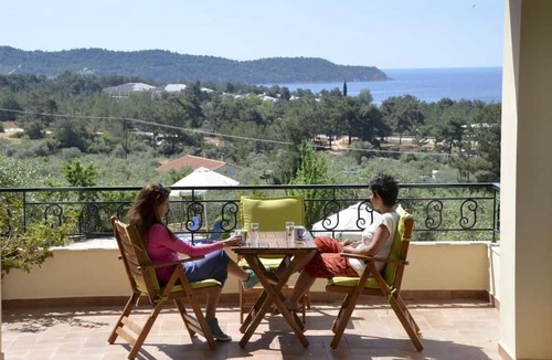 Pefkari Hotel | Hotel Moonbeam