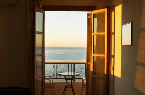 Agios Kirykos Hotel | Kastro Hotel
