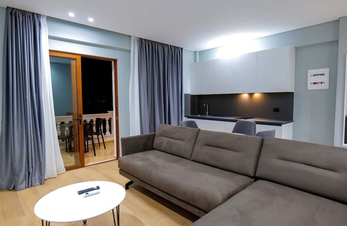 Sarande Apartment | Sky Way SKK Luxury Apartments