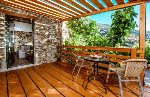 Livadia Apartment | Traditional Apartments Elafos