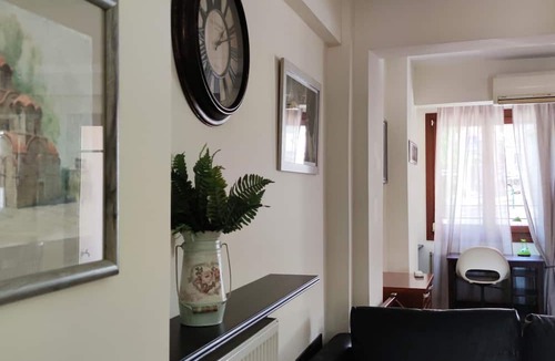 Old Town Apartment | Kripis Apartment No6, Thessaloniki, with separate room.