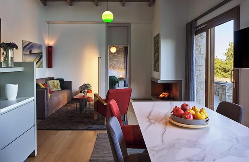 Amfikleia-Elateia Apartment | Alti Parnassos