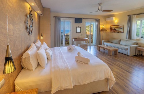 Paliki Apartment | Petani Bay Hotel - Adults Only