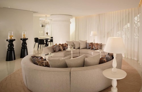 Drama Apartment | Deluxe Apartments