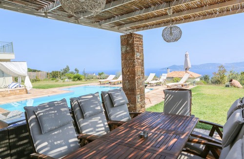 Skiathos Villa | ANGIO LUXURIUS VILLAS IN SKIATHOS