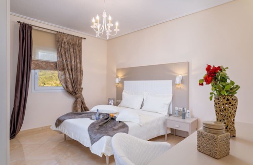 Samos Town Villa | Grand View Villas