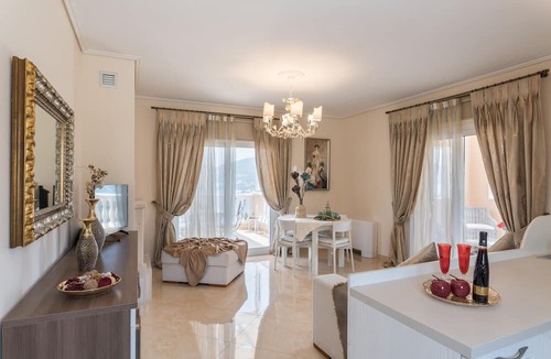 Samos Town Villa | Grand View Villas
