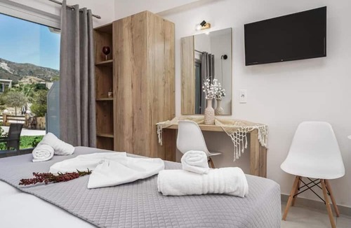 Kalamaki House | Antonis Apartments