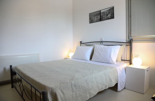 Pagkia House | Vorino Luxury Villas