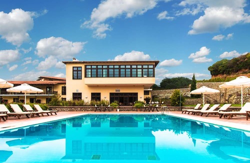 Kastraki RV Rental | Meteora Hotel