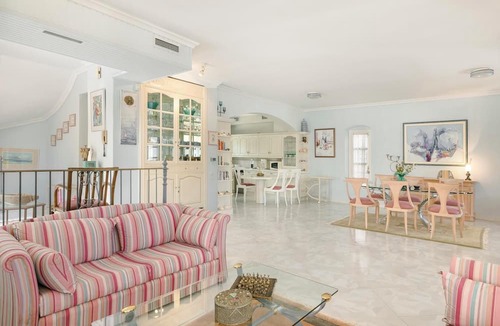 Matsoukata Villa | Alexander - Four Bedroom Villa, Sleeps 8