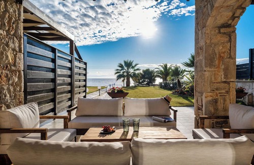 Nea Skioni Villa | Palmrise Luxury Villas