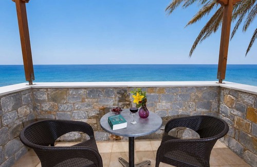 Agios Nikolaos Apartment | Pleades Seaside Asterope Gem in Mani, Near the Sea