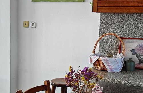 Amarinthos Apartment | Dimitra's: Window to Evoikos