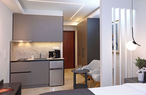 Thessaloniki City Centre Apartment | Suite with Terrace | Zotos Luxury Living #13