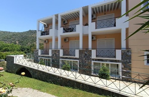 Plomari Apartment | Apollon ex. Albatros