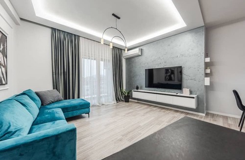 Tirana Apartment | The Teal Spot by PikHost