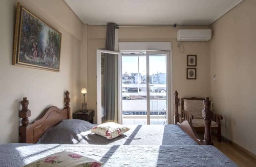 Exarhia Apartment | Home away from Home