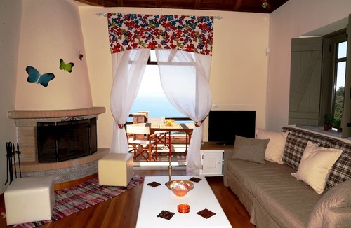 Livadi Villa | Dio Escapes Houses