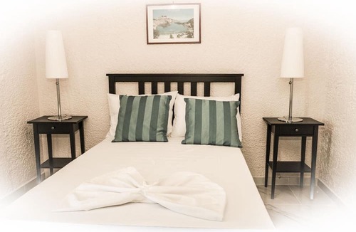 Petaloudes Apartment | Valentino Hotel