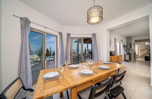 Pastra Villa | Sea-View Villa
