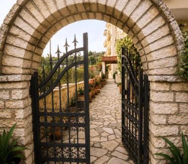 Igoumenitsa Apartment | Eleni's Apartments Igoumenitsa - Γκαρσονιέρα 1ου ορόφου επιπλωμένη, εξωπλισμένη