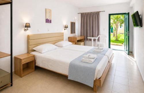 Kavos Hotel | Agnes Beach Hotel Apartments