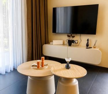 Petra House | Luxury apartments Stavroula