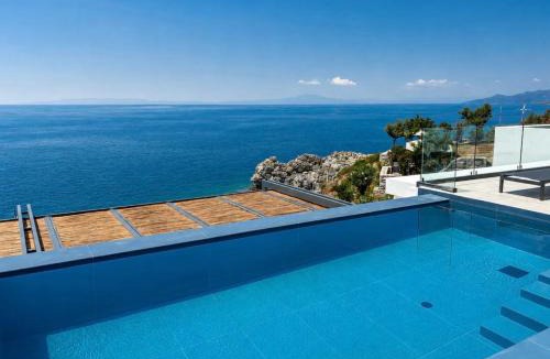 Lefktron Villa | Villa Leda