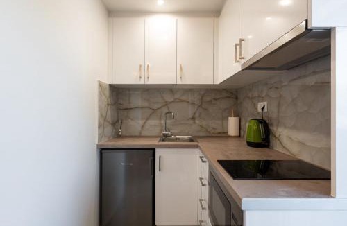 Korinos Apartment | OLYMPIADA 102 Ivana