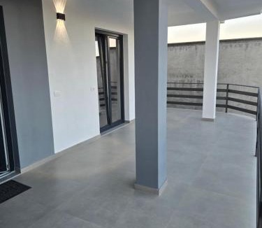 Shkoder House | Villa Kroni Family
