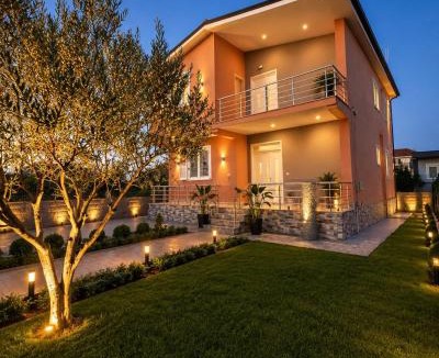 Xhafzotaj Villa | Todo Luxury Villa