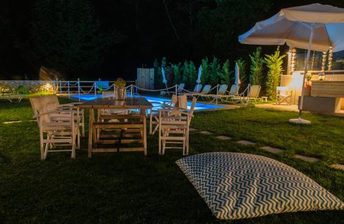 Olympiada Apartment | Aristotelia Gi Ikies - Famous Sporting Event Poolside Retreats