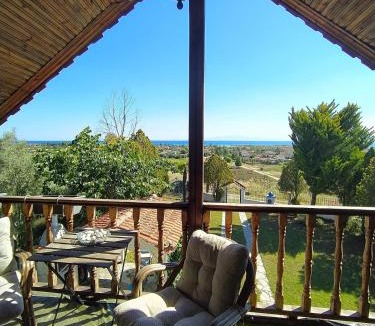 Nea Iraklia House | Villa Next to the Beach Chalkidiki Kalikrateia