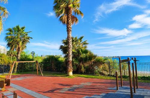 Palaio Faliro Apartment | Seaside Marina Luxury Suite