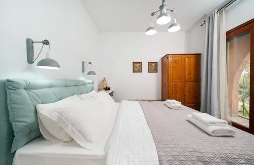 Astris Apartment | Giola Bungalows Sirines