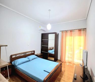 Kypseli Apartment | Quiet and Spacious in the Heart of the City
