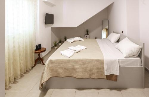 Neapoli-Sykies Apartment | Le Floor, Urban Escape near Thessaloniki center