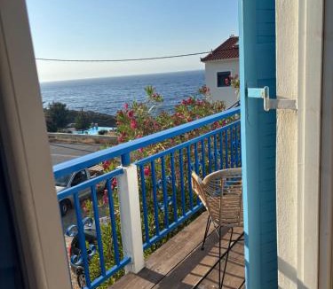 Armenistis Hotel | Faros Rooms Armenistis