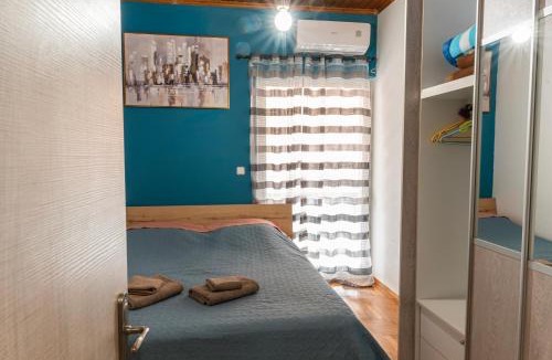 Peristeri Apartment | Lefko apartment